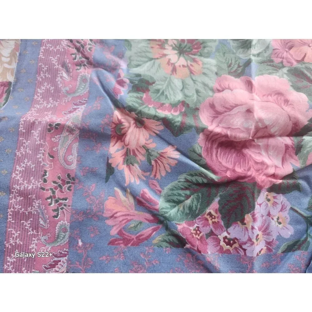 4 Foral Pillow Panels & Boarders - Pink & Blue Pastel Roses, carnations, Paisley
